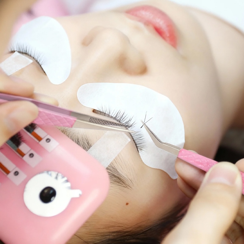 Precyzyjna pęseta do przedłuża – Isolation Tweezer Curved recenzja i cena